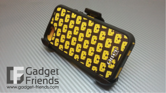 Otterbox iPhone 5 Defender Otter Character Case Otto Pattern ของแท้ 100% เคสมือถือ เคส iPhone5 สุดแจ่มมาพร้อมกับ Grip และลวดลายแมวน้ำตามแบบฉบับ Otterbox เท่โดดเด่นพร้อมการปกป้องสูงสุด 3 ชั้น สะดวกพกพา